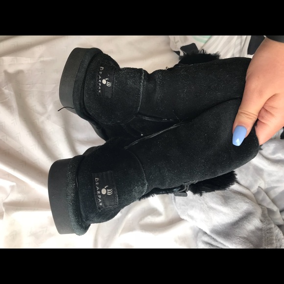 boots - Picture 3 of 7